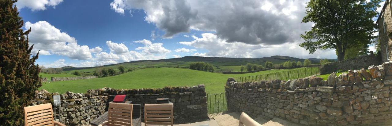 Old Camms Holiday Cottages Askrigg Exterior photo