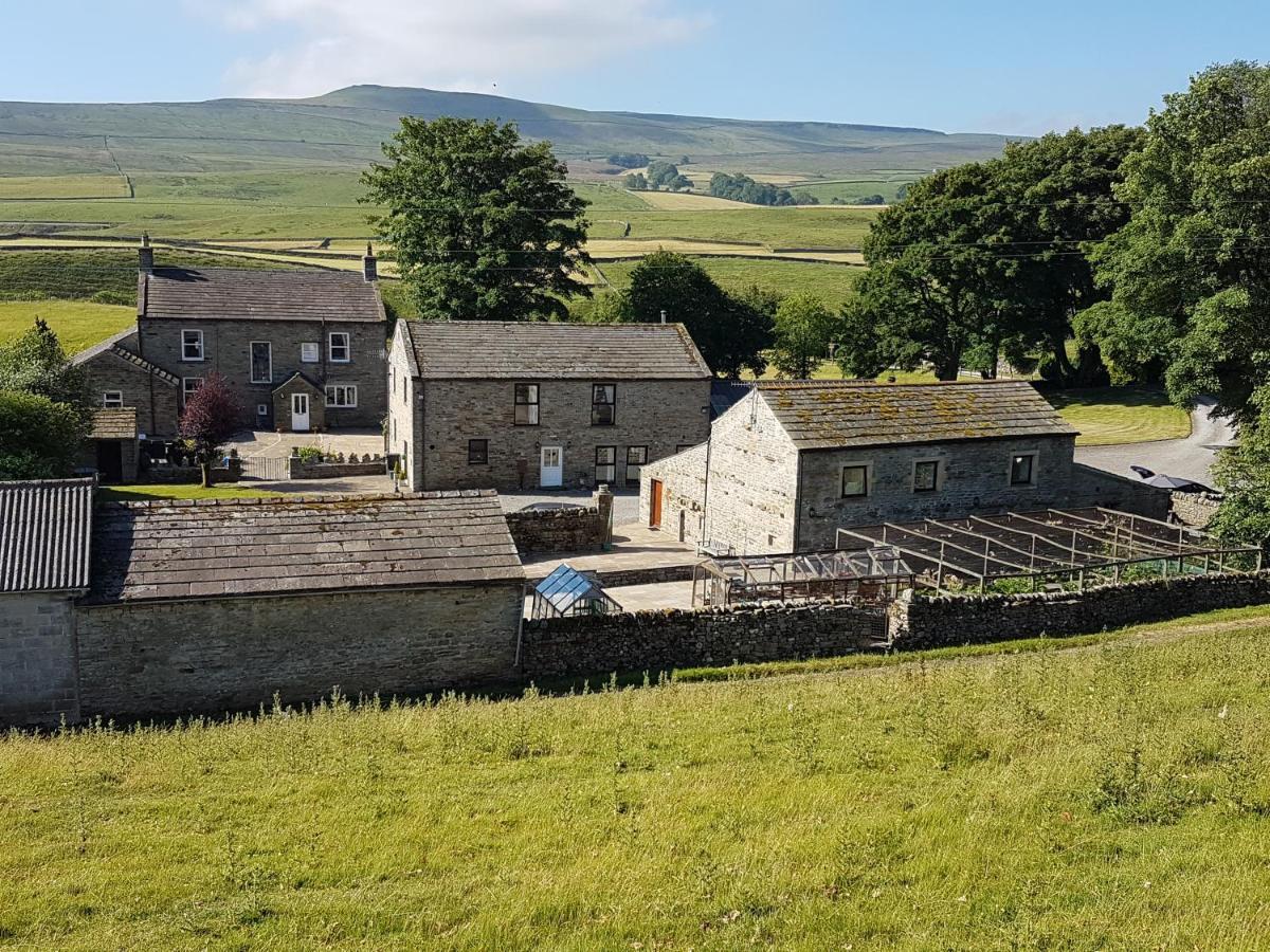 Old Camms Holiday Cottages Askrigg Exterior photo